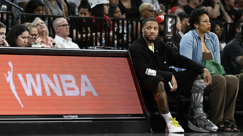 随队记者R, 成为季后赛