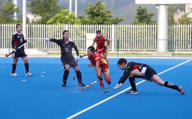 src, 王铭灏, 曲棍球比赛