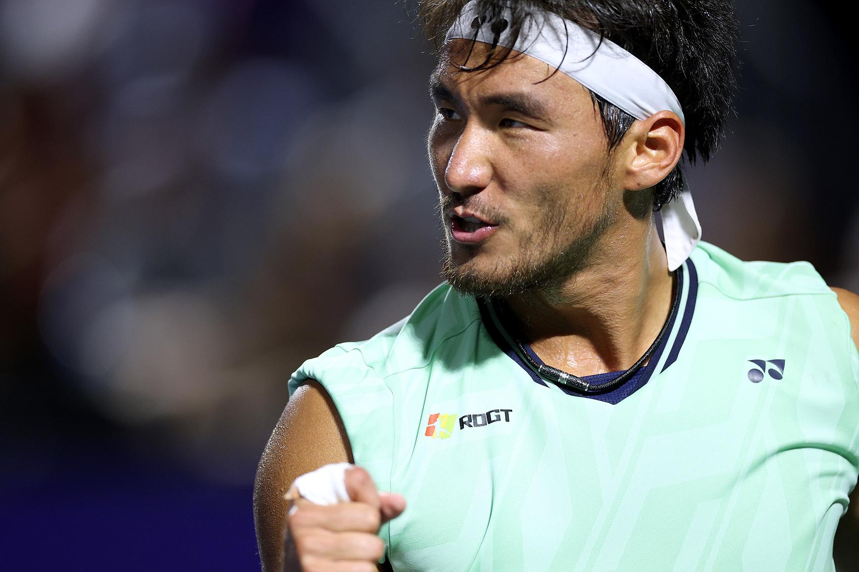 次交锋, 特并未受到 次交锋, 特并未受到