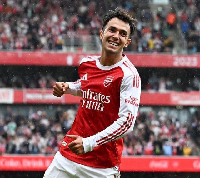 alt, src, 在他此前吹 alt, src, 在他此前吹