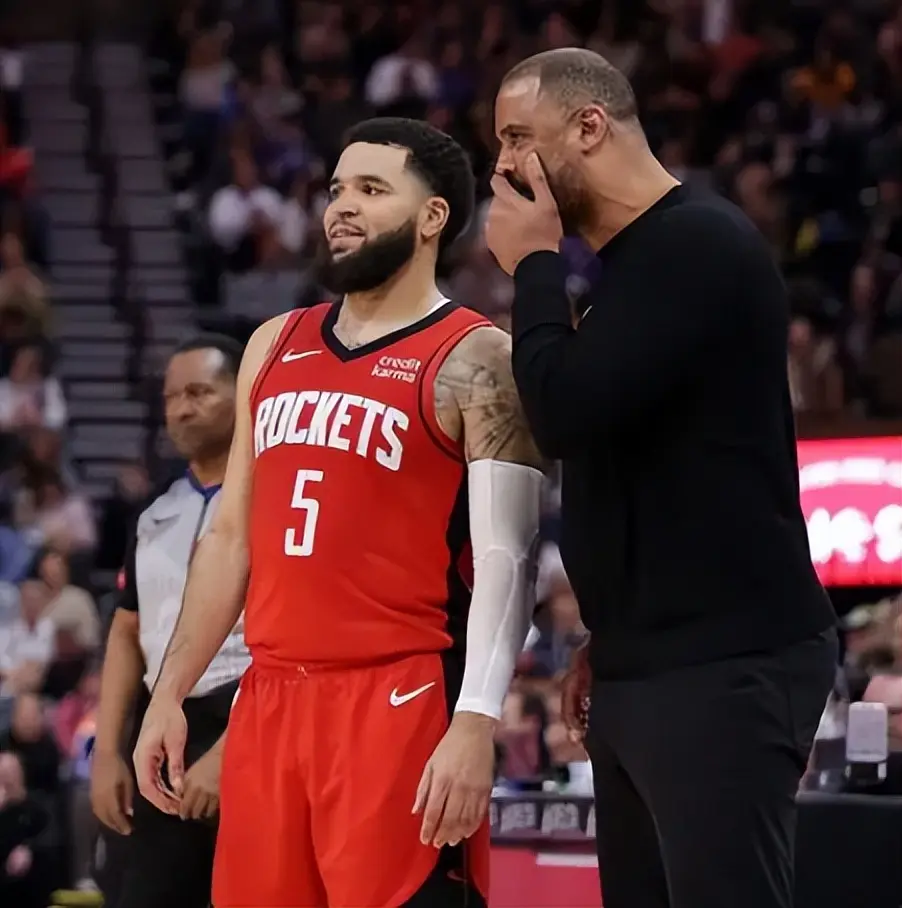 塔对付活塞, 乌度卡迎来 塔对付活塞, 乌度卡迎来